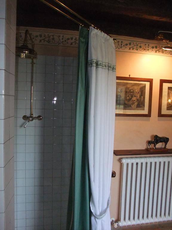 B&B Casa Medievale Del Mugnaio Strassoldo Luaran gambar